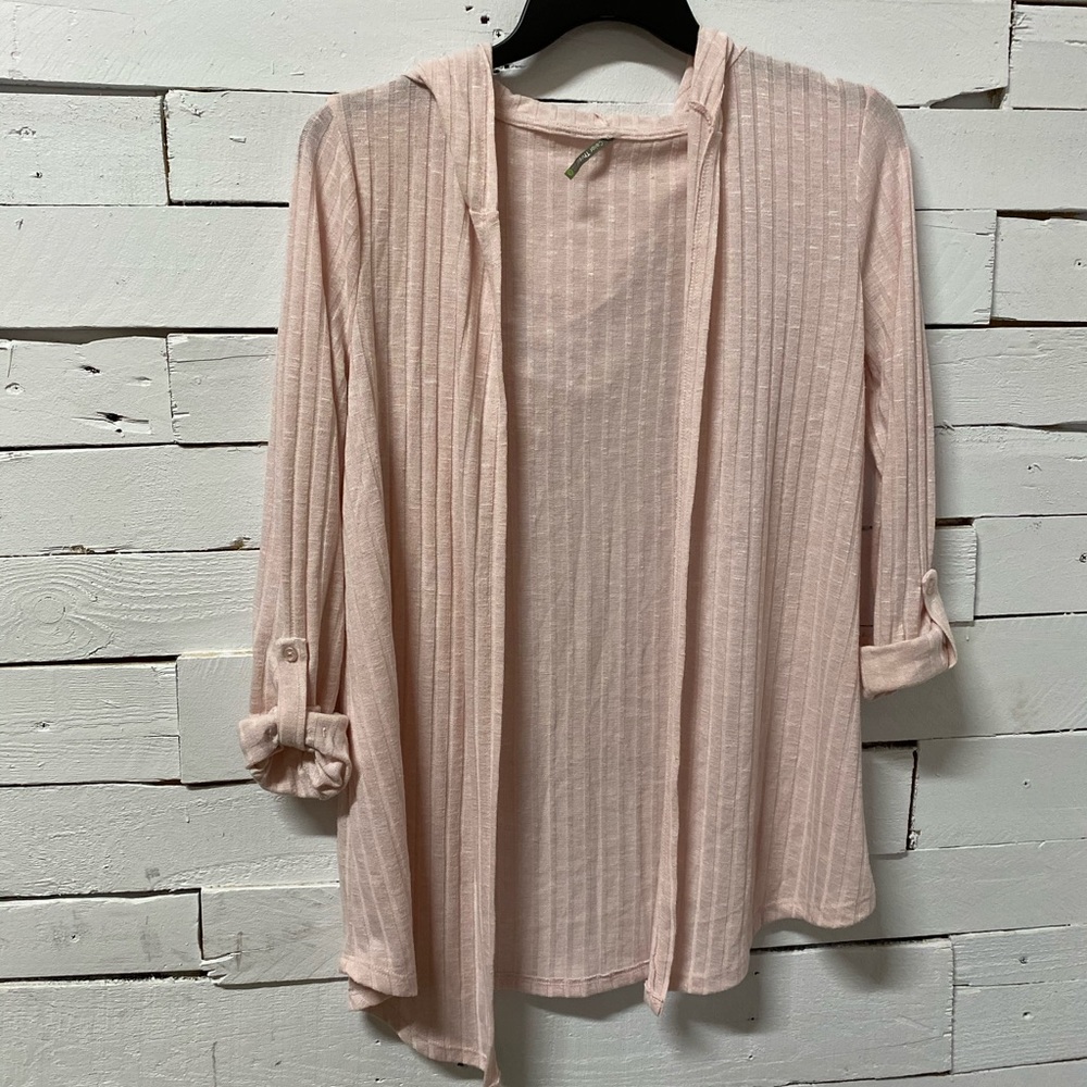 Color Thread pink sweater cardigan.